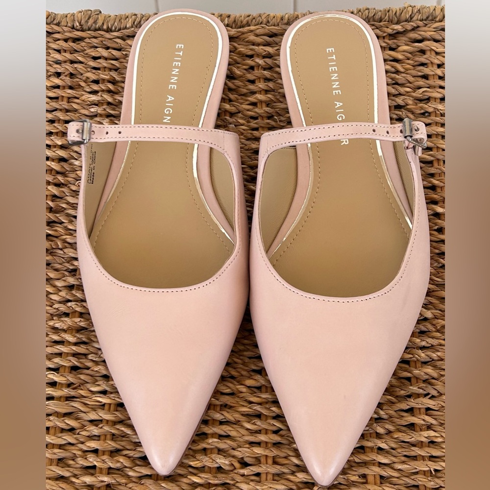 Etienne Aigner Women’s Adan Mules Blush Point Toe Adjustable Buckle Size 6.5M